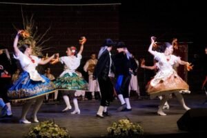 Festival Internacional de Folklore en el Segura